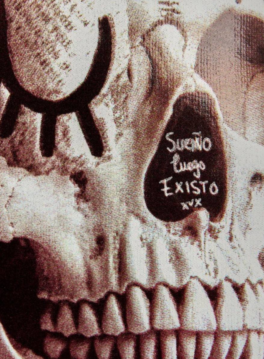 SUDADERA "SUEÑO LUEGO EXISTO" - Imagen 3
