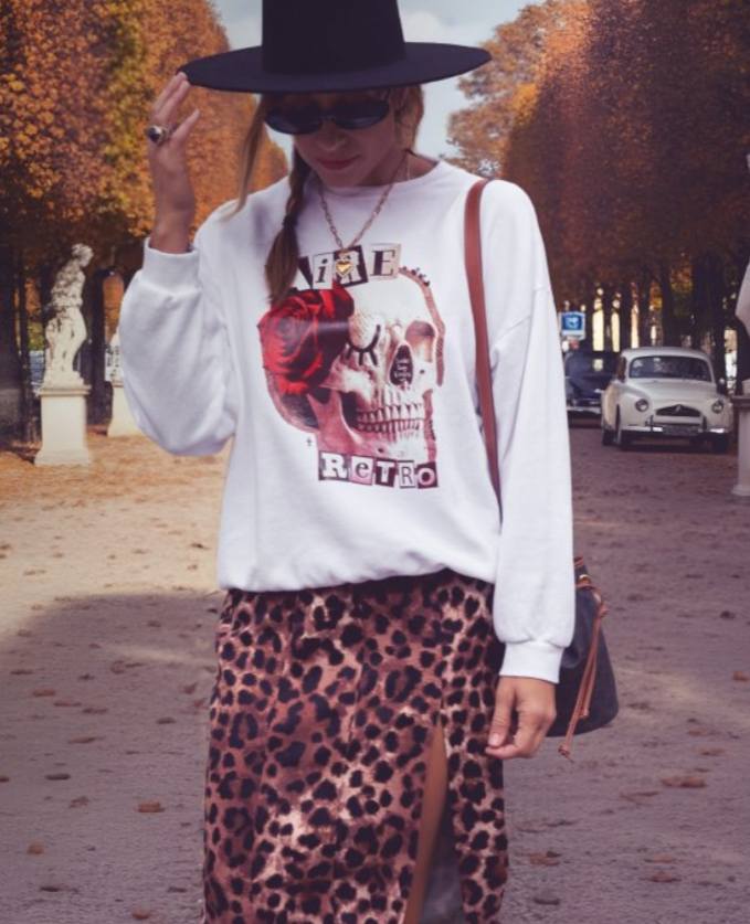 SUDADERA "SUEÑO LUEGO EXISTO"