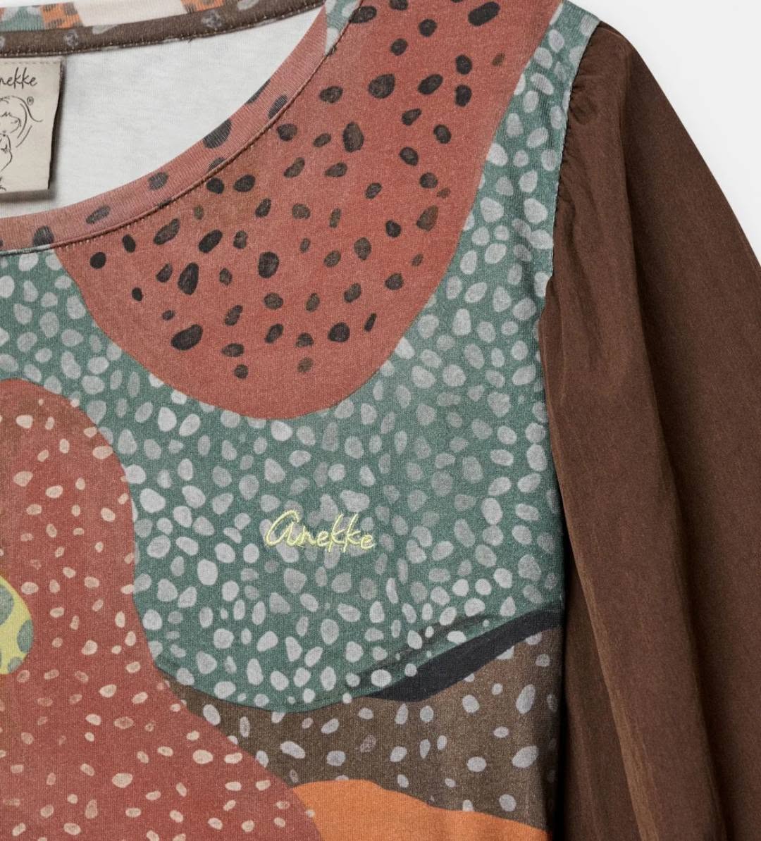 CAMISETA ESTAMPADA CON MANGAS ABULLONADAS - Imagen 4